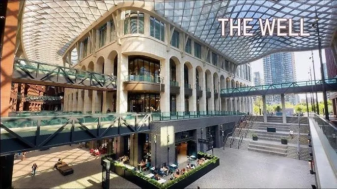 Apartment Downtown Toronto 3 Bedrooms - 1 Free Parking